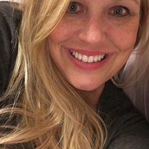 Meet your Posher, Deborah